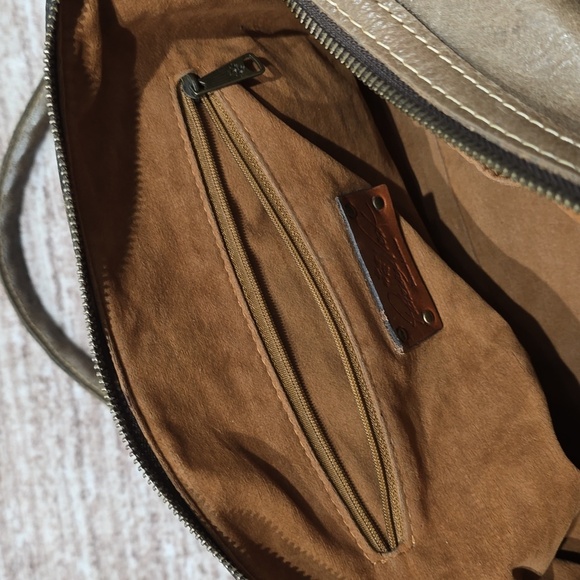 PATRICIA NASH 100% Genuine Italian Leather Tooled Shoulder Bag, Brown Green - Picture 15 of 16